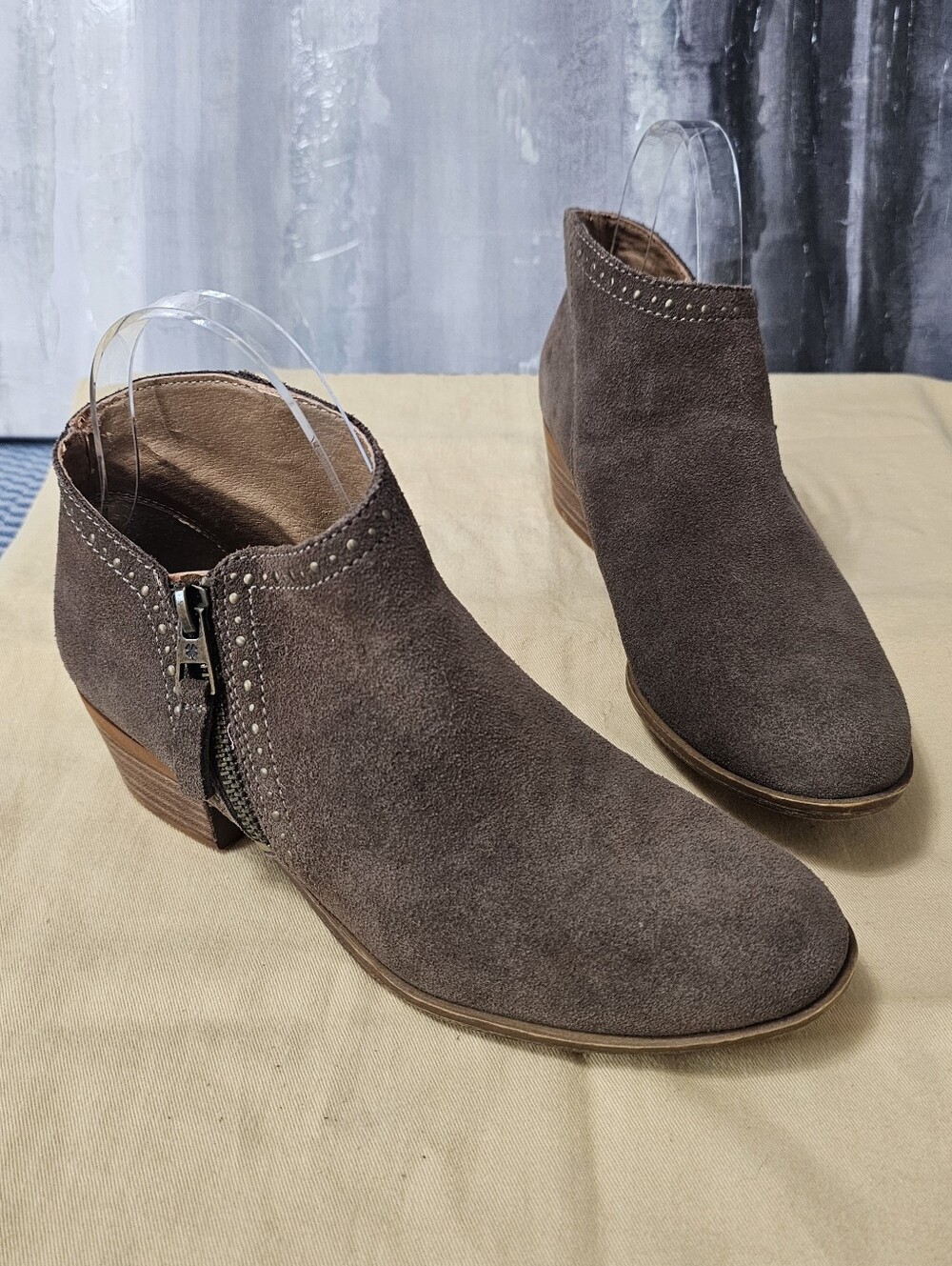 Lucky Brand "Brenna" Women's Suede Ankle Booties Dark Brown Side Zip- Size 6.5